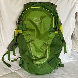 A).Osprey Daylite®: Granny Smith Green, New w/out tags, discontinued color&style